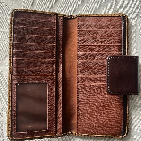 Fossil Leopard Print Wallet - Picture 5 of 7